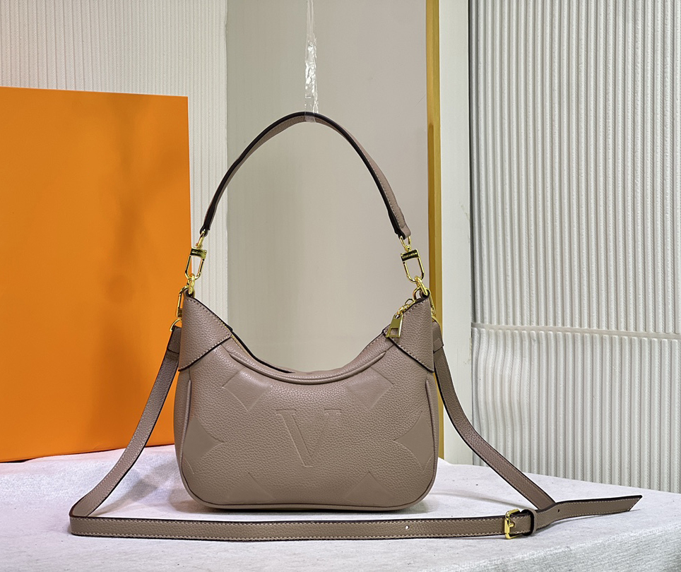 Designer womens shoulder bag luxury Bagatelle BB handbags embossed flower letter Empreinte leather mini underarm bags crossbody ladies fashion makeup purses #091d, 56091#embossed-white monogrames
Designer womens shoulder bag luxury Bagatelle BB handbags embossed flower letter Empreinte leather mini underarm bags crossbody ladies fashion makeup purses #091d, 56091#embossed-white monogrames