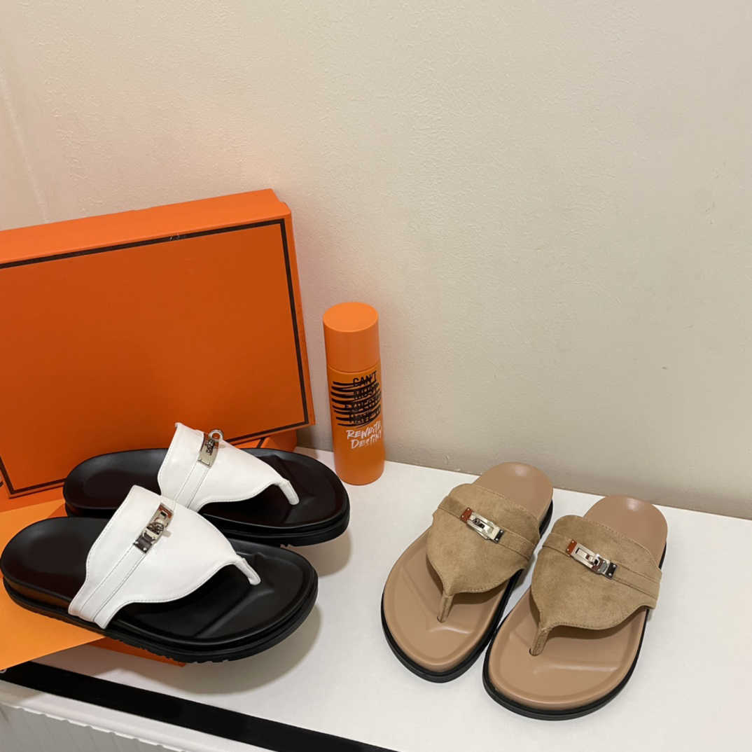 Chypre H Designer Slippers Classic Flat famous Sandals Leather Flip Flops H Women Slides Summer kelly buckle Beach Slipper, Hms3291
Chypre H Designer Slippers Classic Flat famous Sandals Leather Flip Flops H Women Slides Summer kelly buckle Beach Slipper, Hms3291