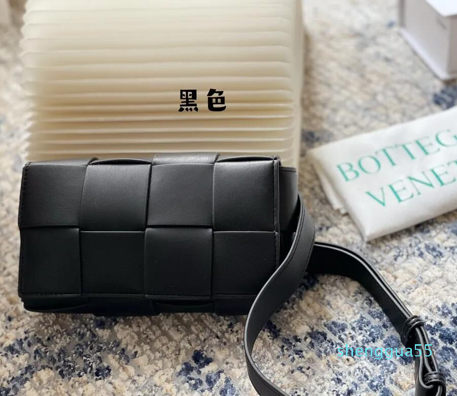 Women's Designer CASSETTE woven chest bum bag Luxury leather Classic satchel handbag mens fanny pack tote 254 Brand Buckle shoulder straps Crossbody Waist Bags, Black
Women's Designer CASSETTE woven chest bum bag Luxury leather Classic satchel handbag mens fanny pack tote 254 Brand Buckle shoulder straps Crossbody Waist Bags, Black