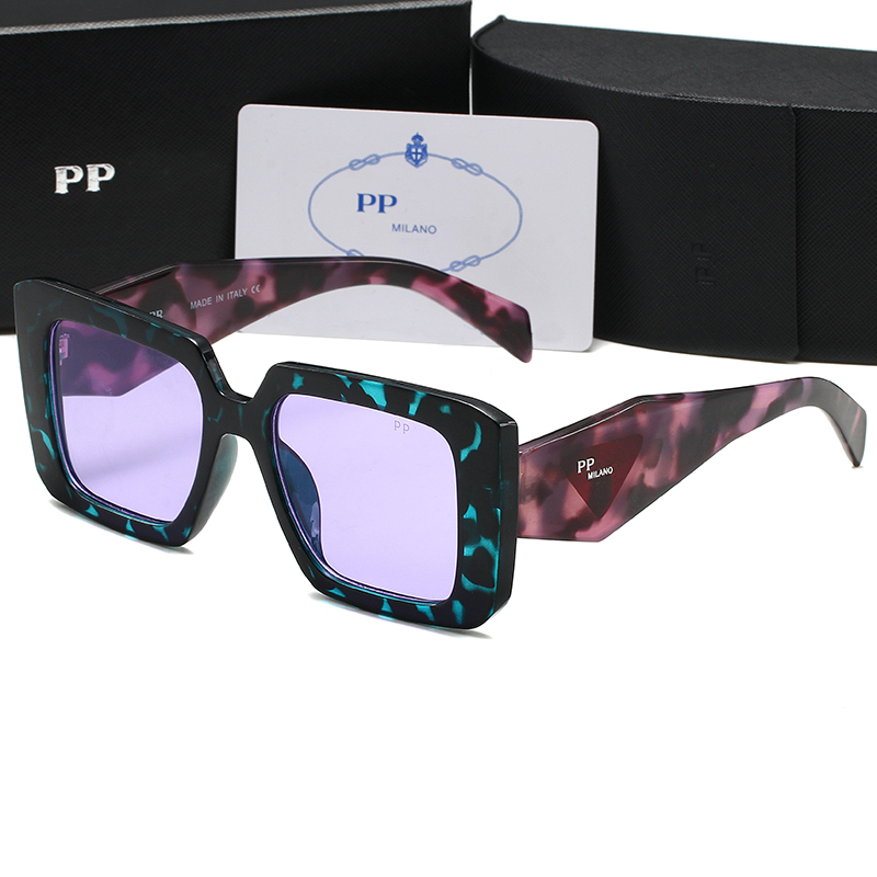 High quality Designer Sunglasses Classic Eyeglasses Goggle Outdoor Beach Sun Glasses For Man Woman Mix Color Optional Triangular signature
High quality Designer Sunglasses Classic Eyeglasses Goggle Outdoor Beach Sun Glasses For Man Woman Mix Color Optional Triangular signature