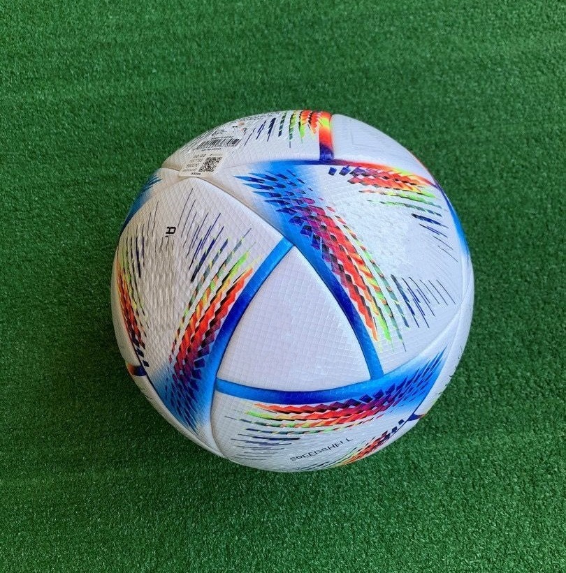 Balls Soccer Ball Official Size 5 PU leather Material Outdoor Match League Football Training Seamless bola de futebol 230428