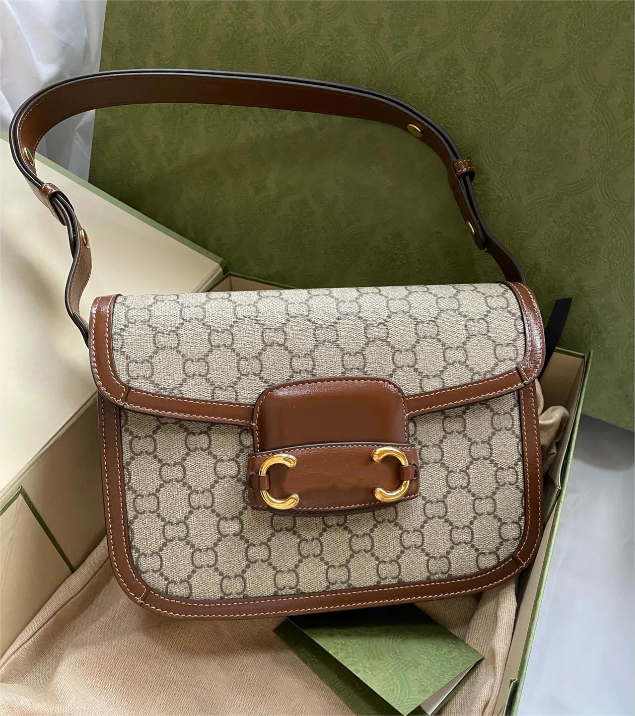 Saddle vintage designer luxury bags high quality horsebit bag Shoulder Bag Handbags Women Letter Flap Clutch Wallet, Red
Saddle vintage designer luxury bags high quality horsebit bag Shoulder Bag Handbags Women Letter Flap Clutch Wallet, Red