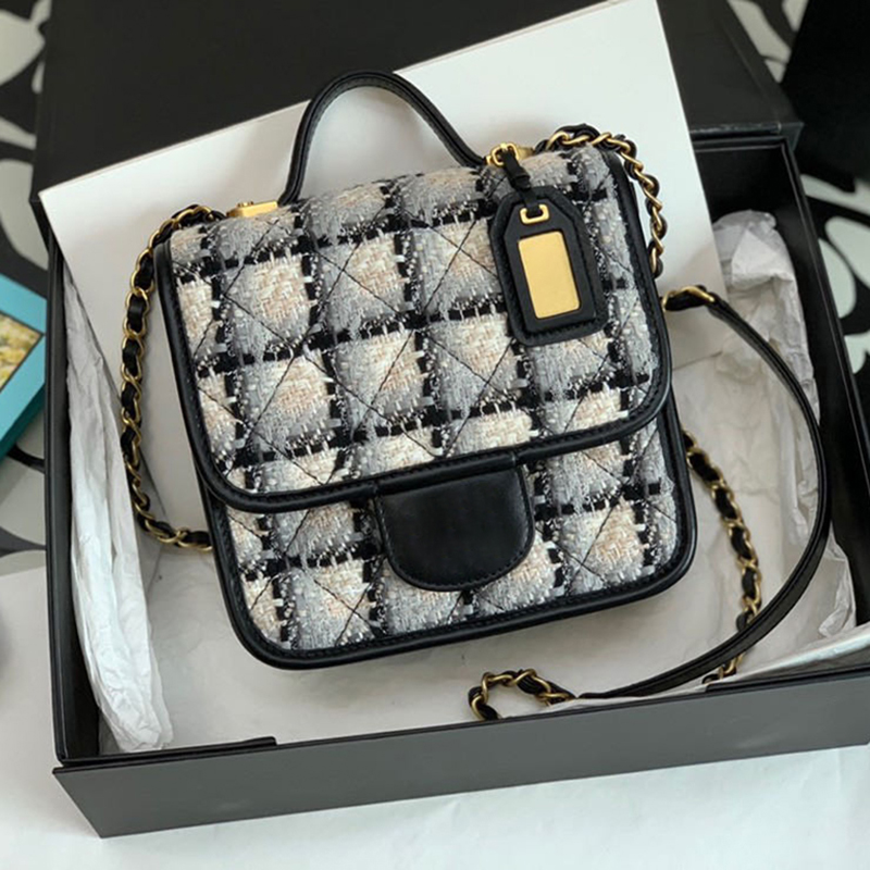 Designer Crossbody Bag Luxury Shoulder Bag Handbag 20.5CM Genuine leather Flap Bag High Imitation Chain Bag With Box ZC144
Designer Crossbody Bag Luxury Shoulder Bag Handbag 20.5CM Genuine leather Flap Bag High Imitation Chain Bag With Box ZC144