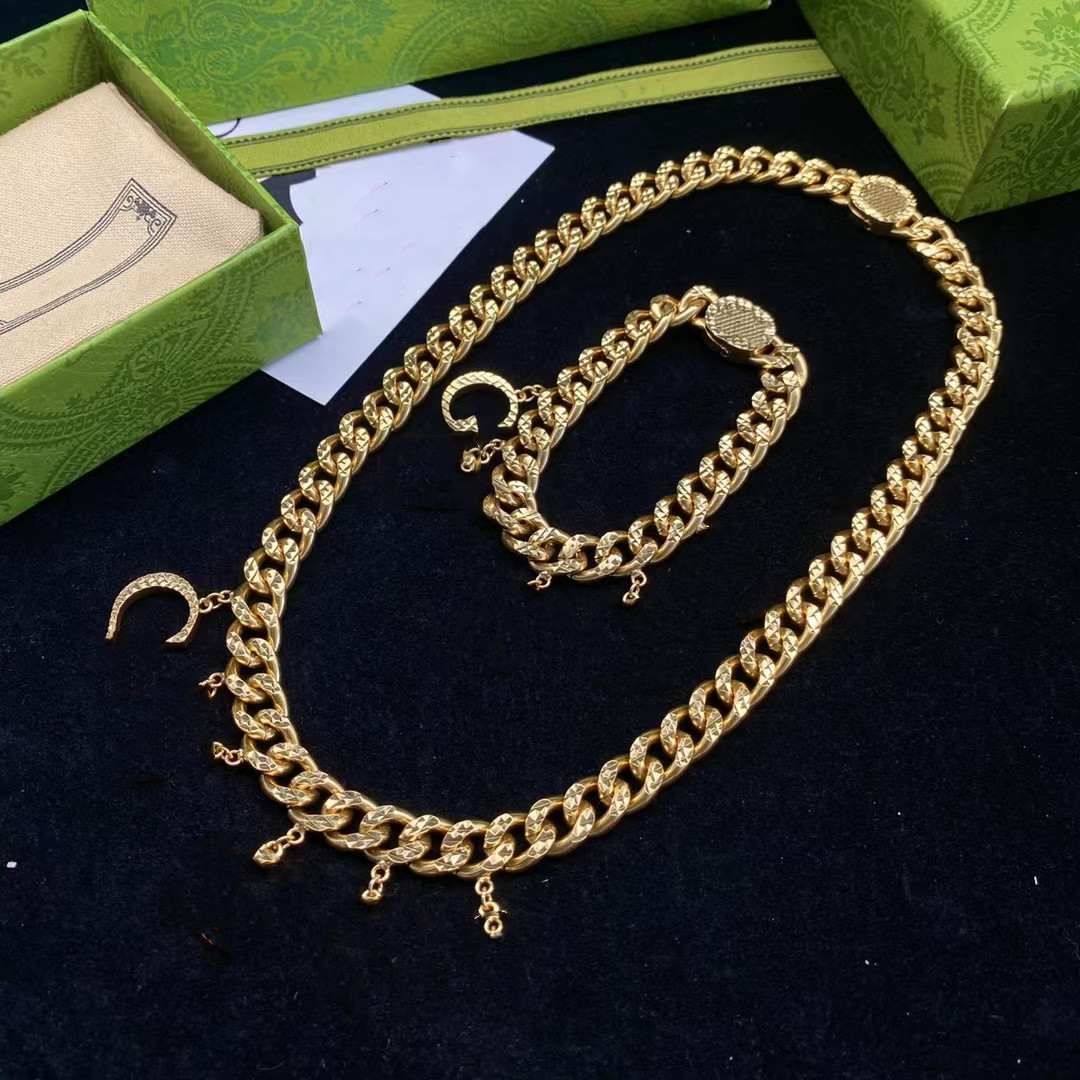 Letter Designer Necklace Chain Choker for Unisex Bracelets Gold Chain Supply Stainless Steel Charm Bracelet
Letter Designer Necklace Chain Choker for Unisex Bracelets Gold Chain Supply Stainless Steel Charm Bracelet