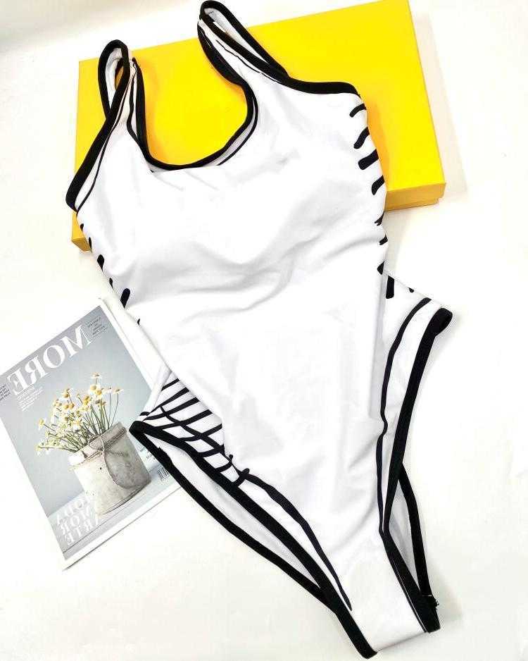 Designer bikini swimsuit Fashional Designer Bikini For Women Sexy Onepiece Swimsuits Summer Letters Print Swimwear 4 Styles Lady Backless Bathing Sui, Black
Designer bikini swimsuit Fashional Designer Bikini For Women Sexy Onepiece Swimsuits Summer Letters Print Swimwear 4 Styles Lady Backless Bathing Sui, Black