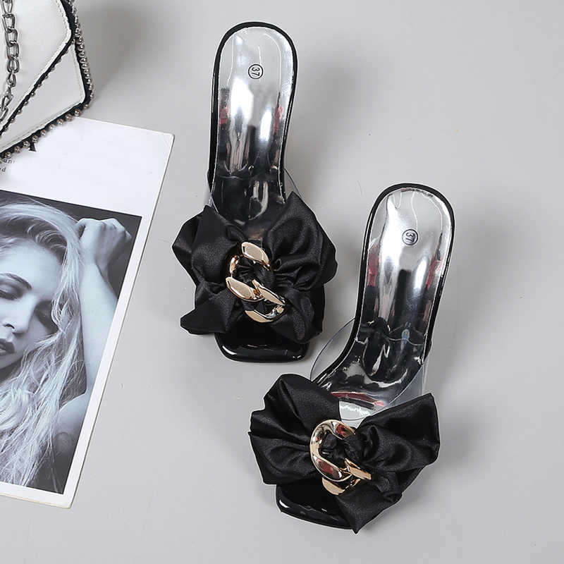 Slippers Transparent Slippers for Women Summer Fashion Pink Butterfly Knot Designer Sandals Clear Heels Size 46 Female Shoes 230406, Black
Slippers Transparent Slippers for Women Summer Fashion Pink Butterfly Knot Designer Sandals Clear Heels Size 46 Female Shoes 230406, Black