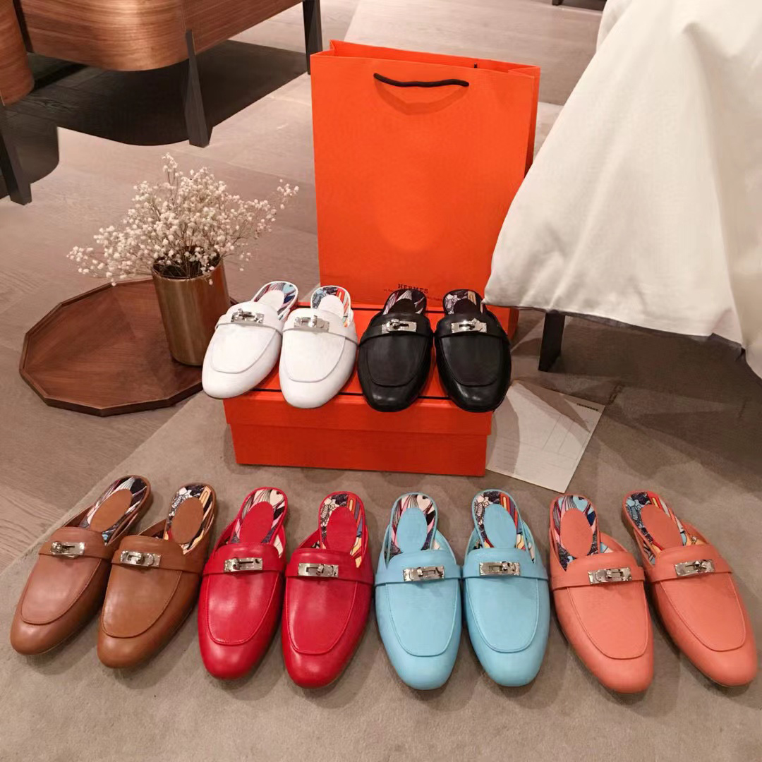 kelly mule designer slippers Women loafer Oz mule Women Shoes Calfskin 100% real leather Groupie mule Size 34-42 Luxury summer Plated Kelly Buckle Dress Shoes Canvas
kelly mule designer slippers Women loafer Oz mule Women Shoes Calfskin 100% real leather Groupie mule Size 34-42 Luxury summer Plated Kelly Buckle Dress Shoes Canvas