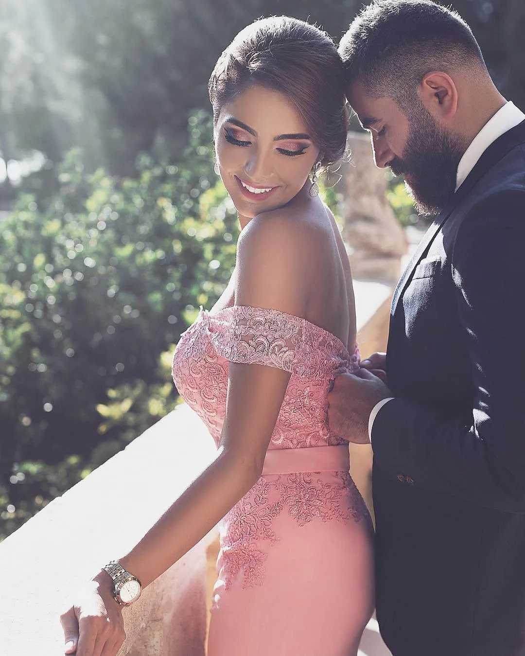 New Off-Shoulder Bridesmaid Dresses Straight Floor-Length Sweep Train Applique Lace Satin long Backless Plus Size Custom