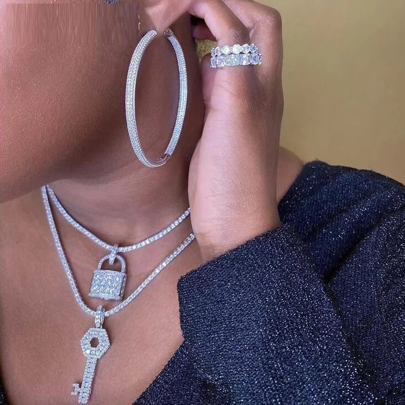 Hoop Huggie 25mm 50mm full cubic zirconia cz hoop earring Classic spring clasp top quality elegant women lady gift Huggie CZ hoop jewelry 230428