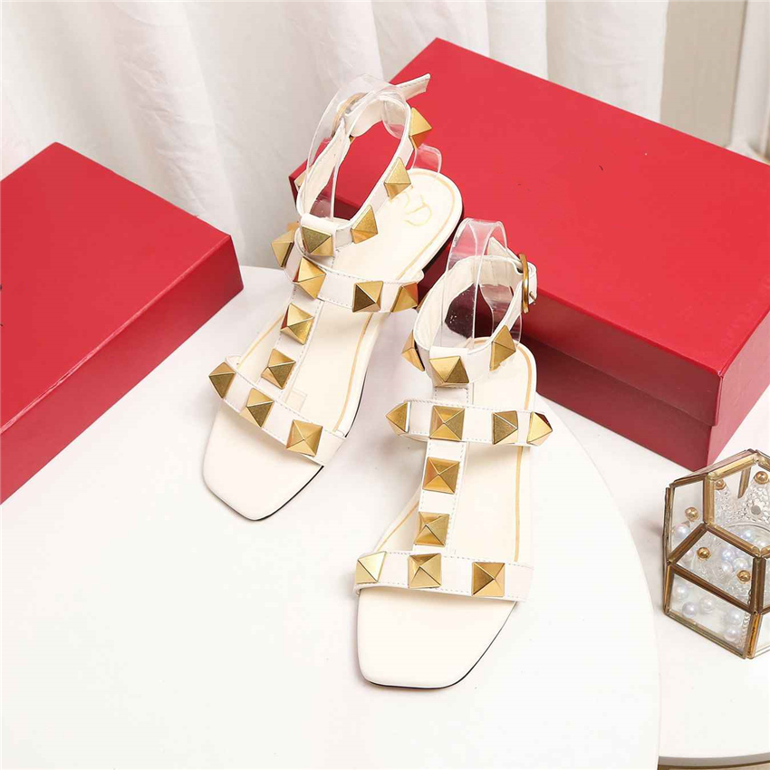 Summer popular Women's sandals 2023 Valentinoity fashion luxury brand business work leisure travel letter logo Women's high heels Men's flat shoes 01-04
Summer popular Women's sandals 2023 Valentinoity fashion luxury brand business work leisure travel letter logo Women's high heels Men's flat shoes 01-04