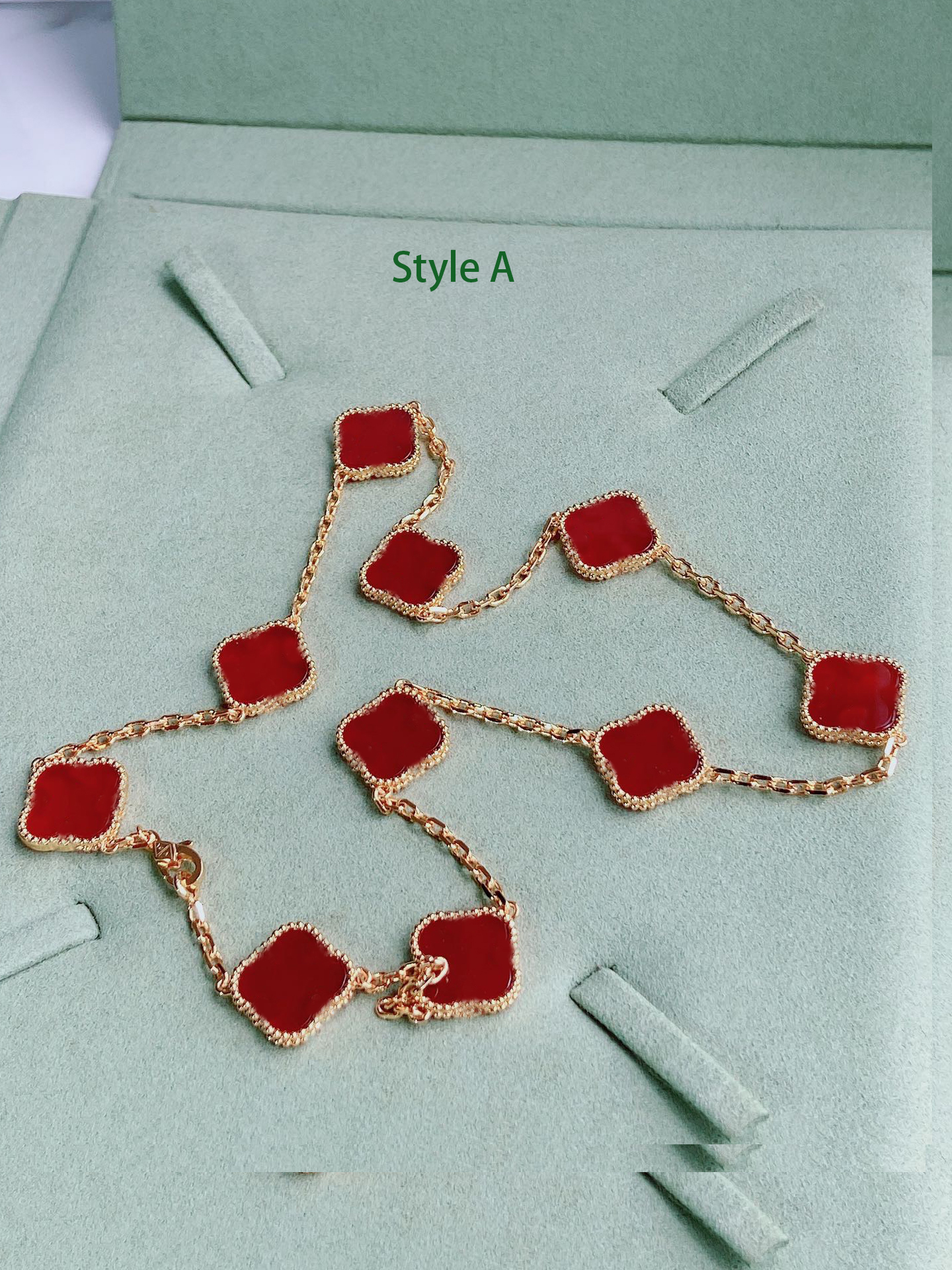 Designer women's necklace ten flowers four leaf High quality pendant Various styles Classic choker Steel jewelry Best gift
Designer women's necklace ten flowers four leaf High quality pendant Various styles Classic choker Steel jewelry Best gift