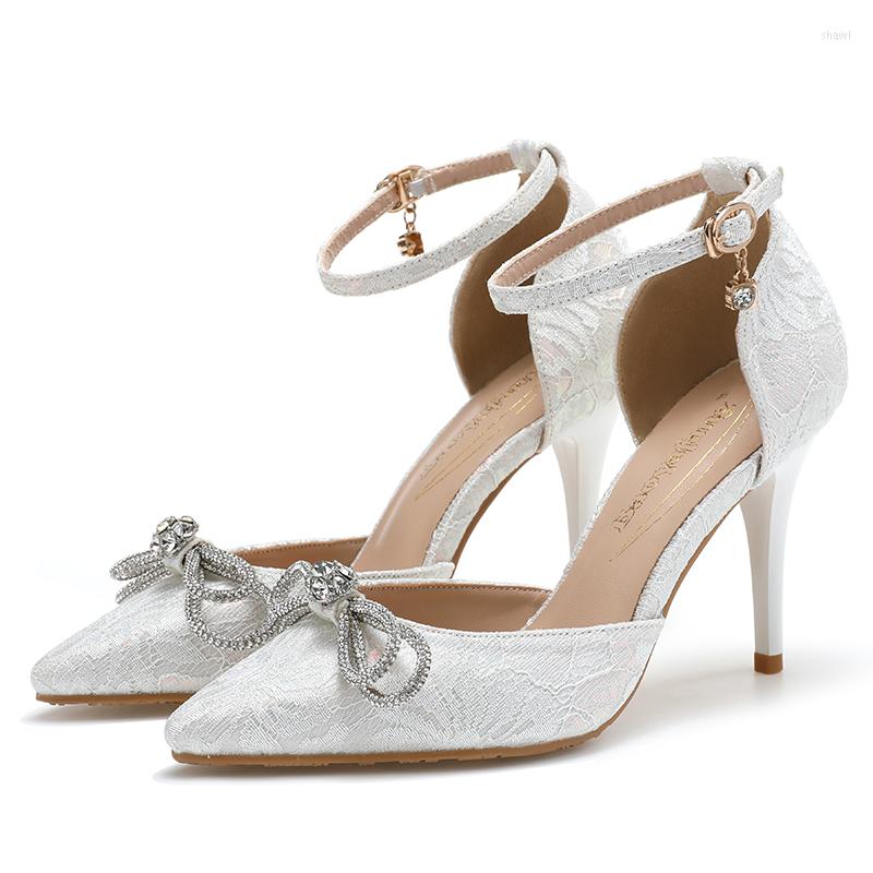 Sandals BaoYaFang White Bridal Shoes Woman 9cm Thin Heel Ankle Strap Crystal Party Dress High Pumps Wedding
Sandals BaoYaFang White Bridal Shoes Woman 9cm Thin Heel Ankle Strap Crystal Party Dress High Pumps Wedding