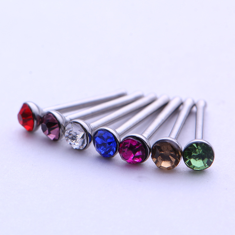 40 pieces of 2.5mm manufacturer's direct selling puncture jewelry popular in Europe and America stainless steel studded nose nail nose ring