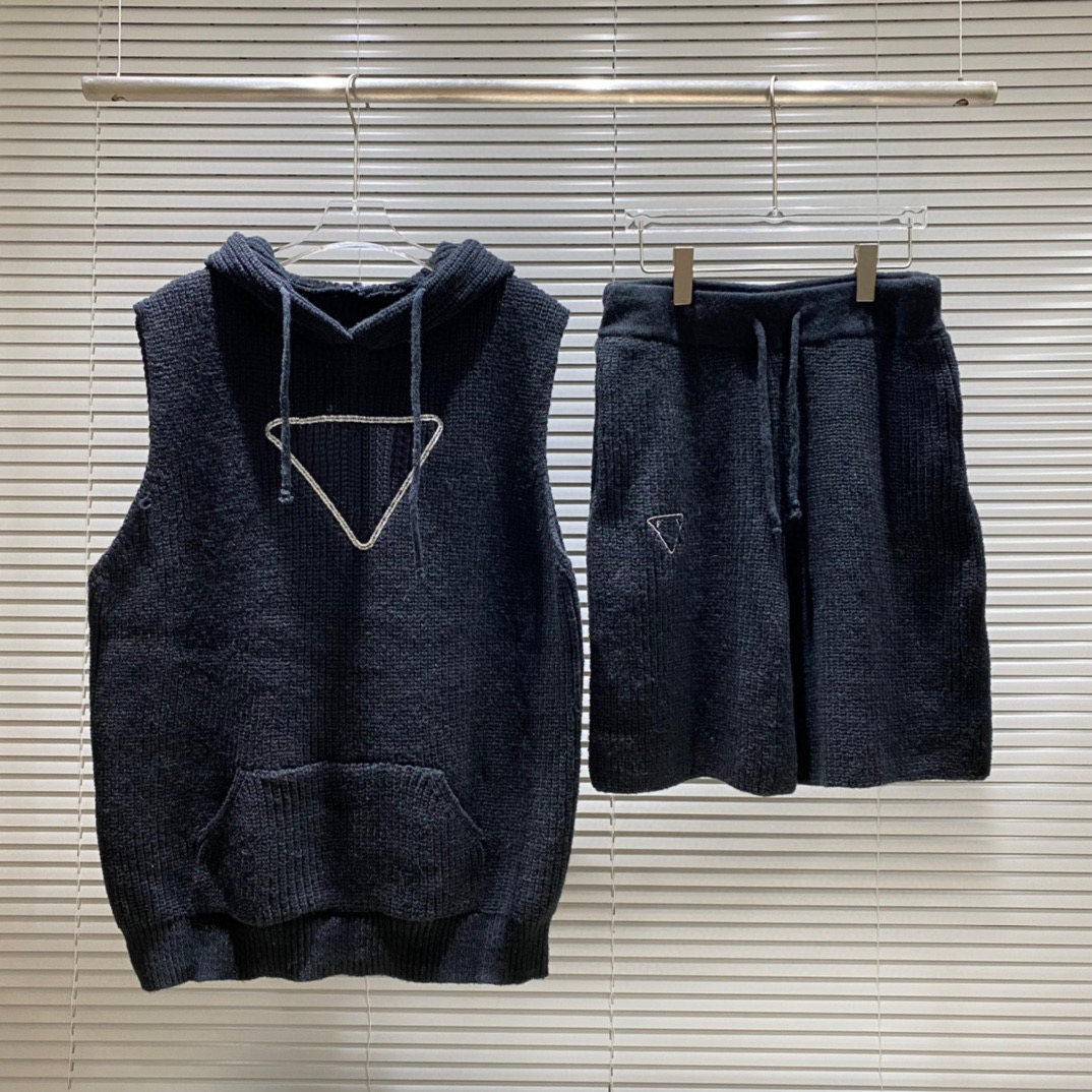 Men's Tracksuits plus size Outerwear & Coats Sizehoodies hoodies suit hooded casual fashion color stripe printing Asian size wild breathable long s22rf
Men's Tracksuits plus size Outerwear & Coats Sizehoodies hoodies suit hooded casual fashion color stripe printing Asian size wild breathable long s22rf