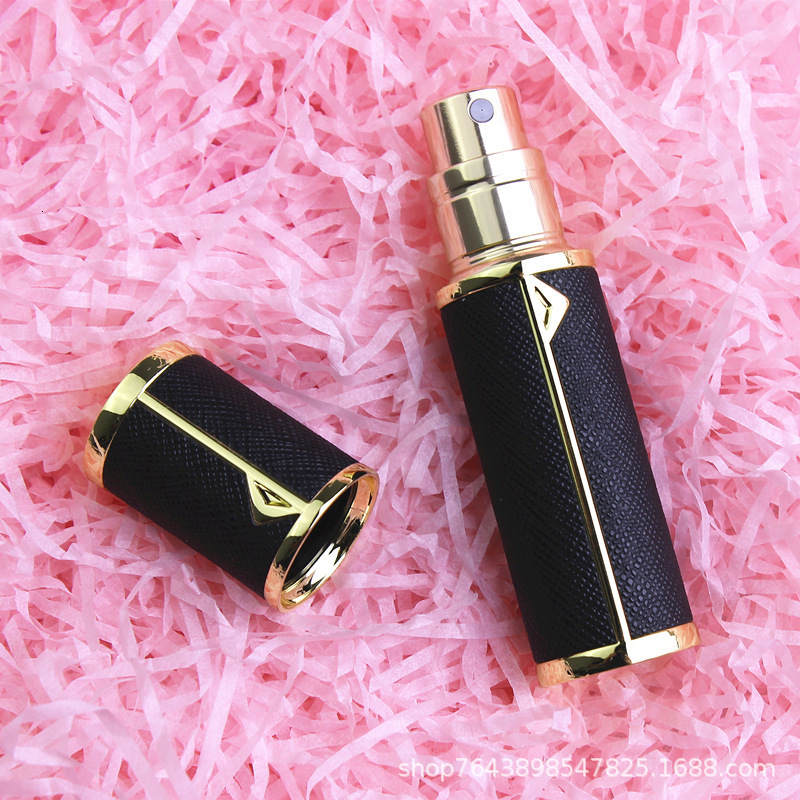 Perfume Bottle Mist Spray Bottle 5ml Perfume Atomizer Portable High Quality PU Sprayer Suitable for Boarding Tight Sealing Travel Perfume Spray 230503
Perfume Bottle Mist Spray Bottle 5ml Perfume Atomizer Portable High Quality PU Sprayer Suitable for Boarding Tight Sealing Travel Perfume Spray 230503