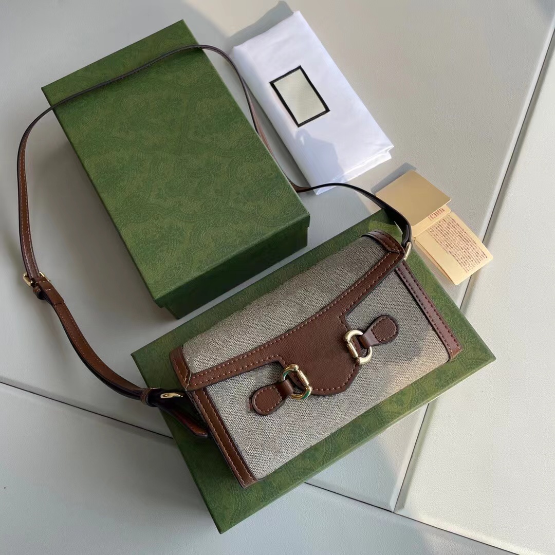 Horsebit 1955 Mini Cross Body Bag 699296 Women Fashion Chain Wallet 18cm Classic Linen Lining Denim Small Evening Bags Casual Purses, Oatmeal white
Horsebit 1955 Mini Cross Body Bag 699296 Women Fashion Chain Wallet 18cm Classic Linen Lining Denim Small Evening Bags Casual Purses, Oatmeal white