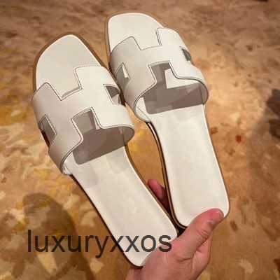 Oran Hermz Leather Beach Bottom Shoe Genuine Sandal Slipper Holiday Woman Orans 2023 Flat h Women's Outwear Casual Large Sandals Dog7
Oran Hermz Leather Beach Bottom Shoe Genuine Sandal Slipper Holiday Woman Orans 2023 Flat h Women's Outwear Casual Large Sandals Dog7