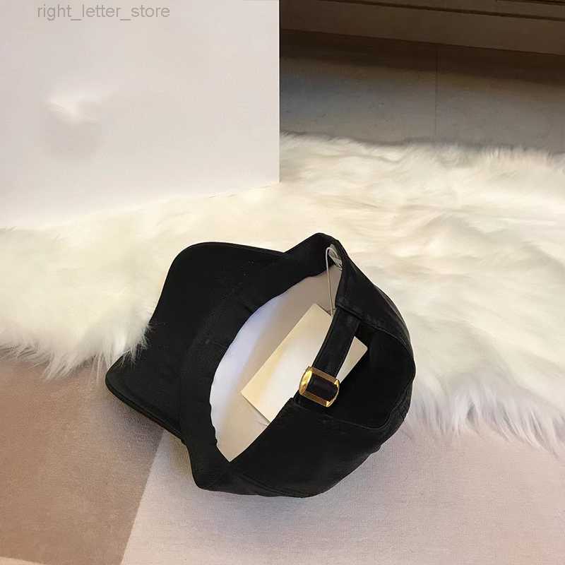 Ball Caps Leather Baseball Cap Fashion Trend Spring and Autumn Season Men and Women Outdoor Leisure Cap British Sunshade Hat BQ1201