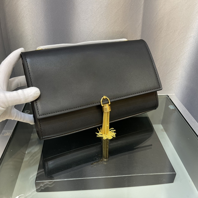 Designer Shoulder Bag Kate Bag Handbag Tassel women Chain Clutch Bags With Box Messenger Purse Luxury Custom Cross Body Handbags Black Grained cowhide, Tassel black gold
Designer Shoulder Bag Kate Bag Handbag Tassel women Chain Clutch Bags With Box Messenger Purse Luxury Custom Cross Body Handbags Black Grained cowhide, Tassel black gold