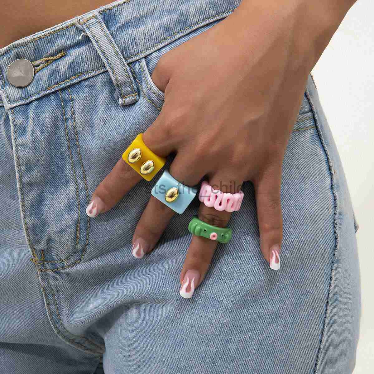 2023 Ring For Women New Ins Aesthetic Colorful Transparent Resin Acrylic Ring Set Geometric Irregular Square Jewelry Y2302