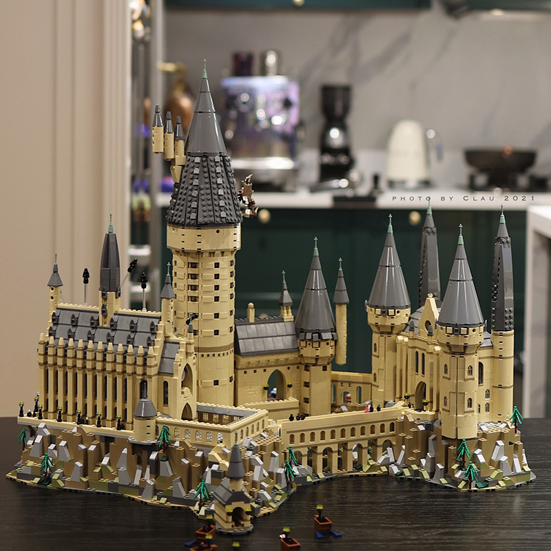 Classic Compatible16060 71043 Building Blocks Castle Model 6020 Pcs Assembly Bricks Christmas Educational Toys For Children Gift
Classic Compatible16060 71043 Building Blocks Castle Model 6020 Pcs Assembly Bricks Christmas Educational Toys For Children Gift
