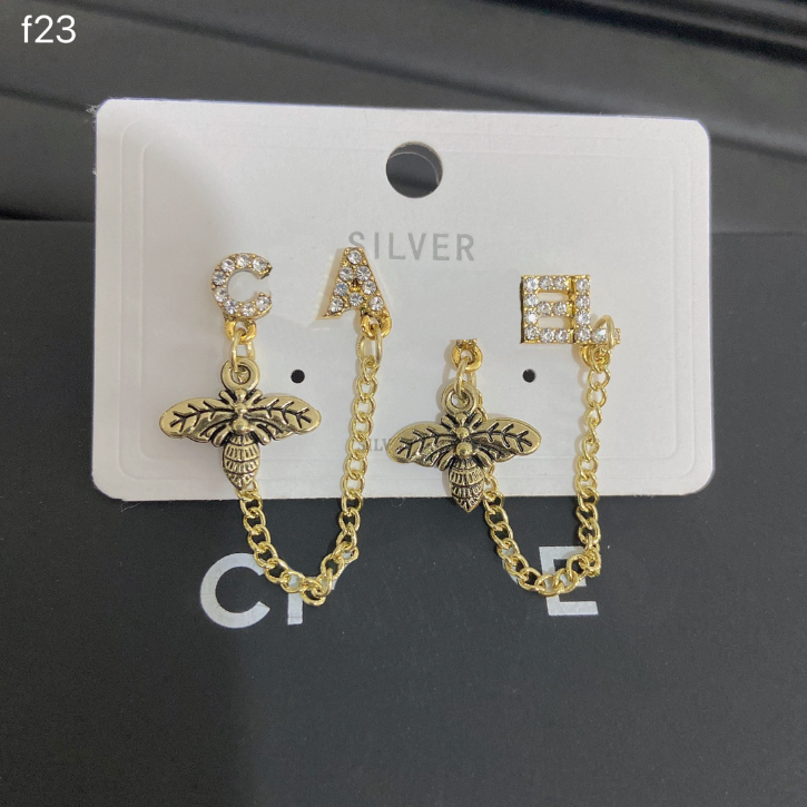 Designer Women Dangle Earrings Charm 18K Gold Plated Chains Earrings Fashion Party Jewelry Family Love Gift Diamond Earrings Design for Women Jewelry Wholesale
Designer Women Dangle Earrings Charm 18K Gold Plated Chains Earrings Fashion Party Jewelry Family Love Gift Diamond Earrings Design for Women Jewelry Wholesale