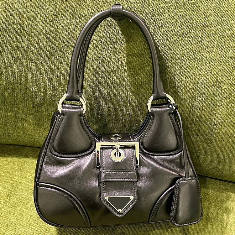 Designer prad half moon Clutch Bags Womens famous handbag tote Shoulder triangle bag mens high quality Luxury top handle zipper nylon travel crossbody messenger Bag, Leather-yellow
Designer prad half moon Clutch Bags Womens famous handbag tote Shoulder triangle bag mens high quality Luxury top handle zipper nylon travel crossbody messenger Bag, Leather-yellow