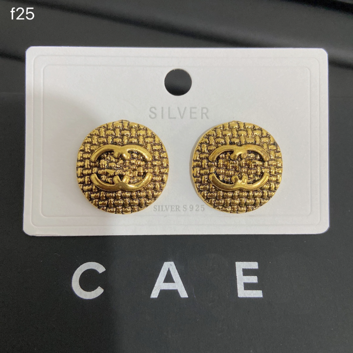 18K Gold Plated Stud Earrings Charm Spring Family Gifts Jewelry Hoop Earrings Fashion Love Luxury Brand Earrings 2023 New Style Celtic Jewelry Wholesale
18K Gold Plated Stud Earrings Charm Spring Family Gifts Jewelry Hoop Earrings Fashion Love Luxury Brand Earrings 2023 New Style Celtic Jewelry Wholesale