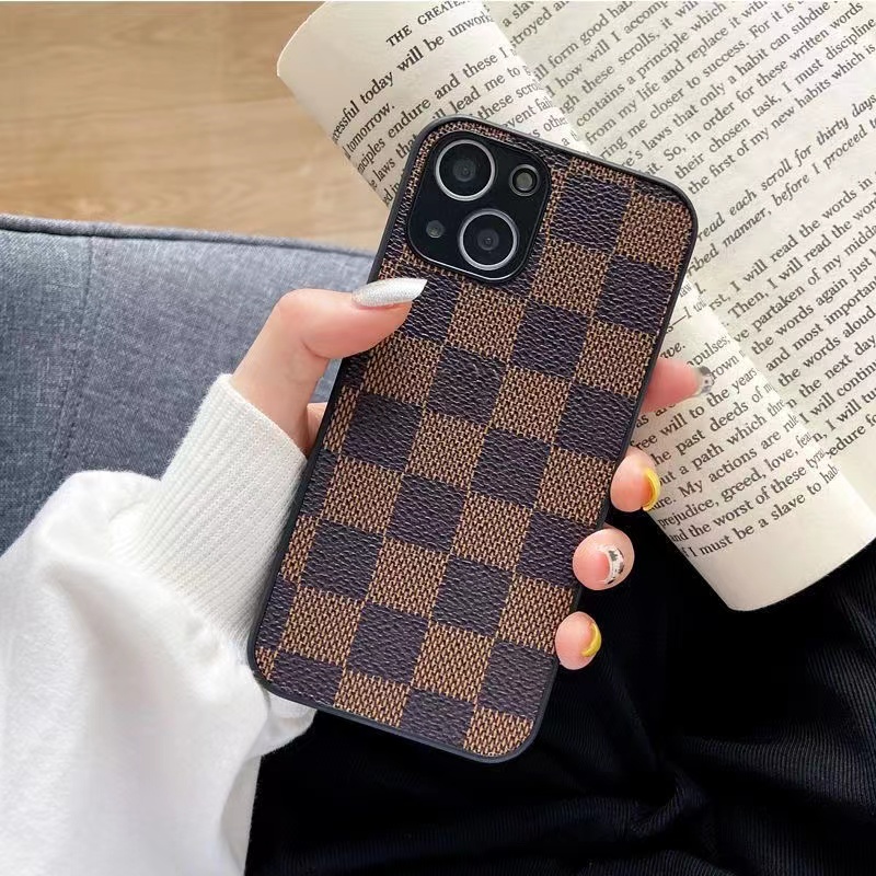 Top Designer Leather Letter Phone Case iPhone 14 Pro Max 11 12 13 promax Mini 7 8 Plus X XS XR XSMAX Fashion Flower Full Cover Protection Case Designer, White chessboard
Top Designer Leather Letter Phone Case iPhone 14 Pro Max 11 12 13 promax Mini 7 8 Plus X XS XR XSMAX Fashion Flower Full Cover Protection Case Designer, White chessboard