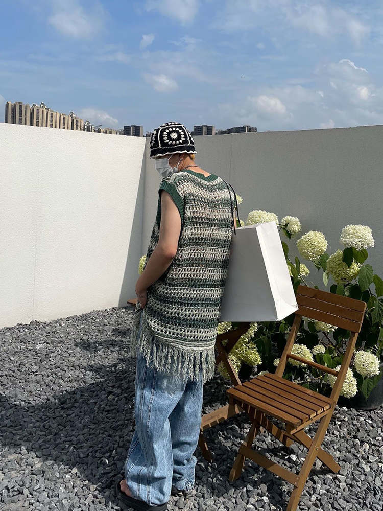 Men's Tank Tops HOUZHOU Striped Mesh Vest for Men Vintage Knit Sleeveless Tee Male Casual Summer Beach Japanese Streetwear Hip Hop 230428Z