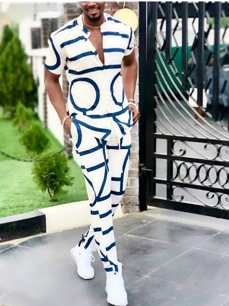 Men s Tracksuits Spring Summer Casual Two Piece Sets Short Sleeve Tops And Long Pants Suit Fashion Pattern Print Outfit Men Streetwear 230503