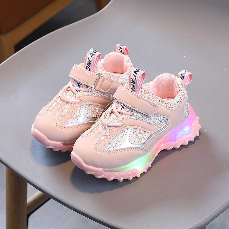 Athletic Outdoor Kids Sneakers Children Baby Girls Letters New LED Luminous Blings Sport Run Sneakers Shoes Sapato Infantil Light Up Shoes F11283 AA23