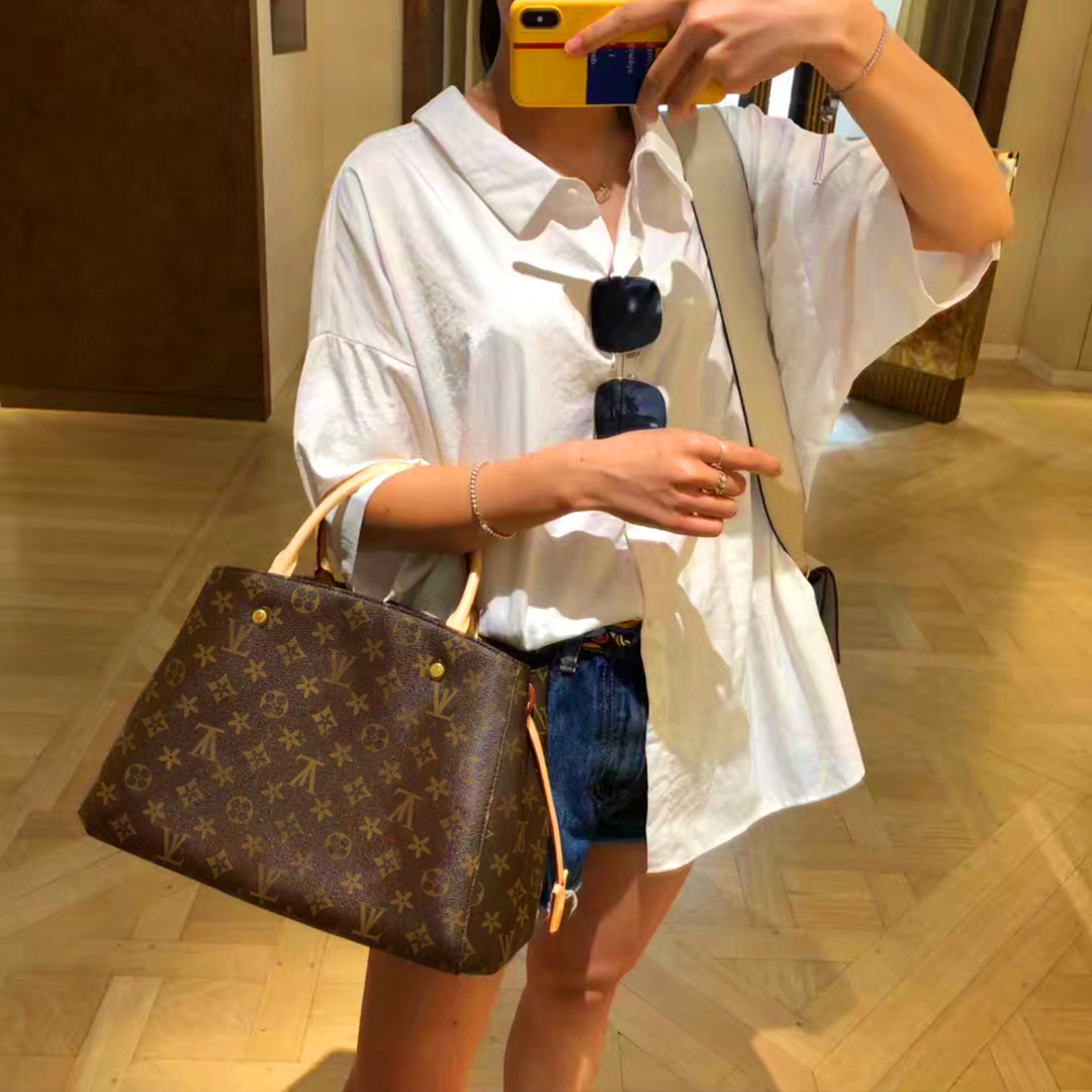 Mengtian m41056 Designer handbag luxurys shopping bag classic brand leather large capacity handbag luxury fashion bags louise Purse vutton Crossbody viuton bag 03, Black
Mengtian m41056 Designer handbag luxurys shopping bag classic brand leather large capacity handbag luxury fashion bags louise Purse vutton Crossbody viuton bag 03, Black