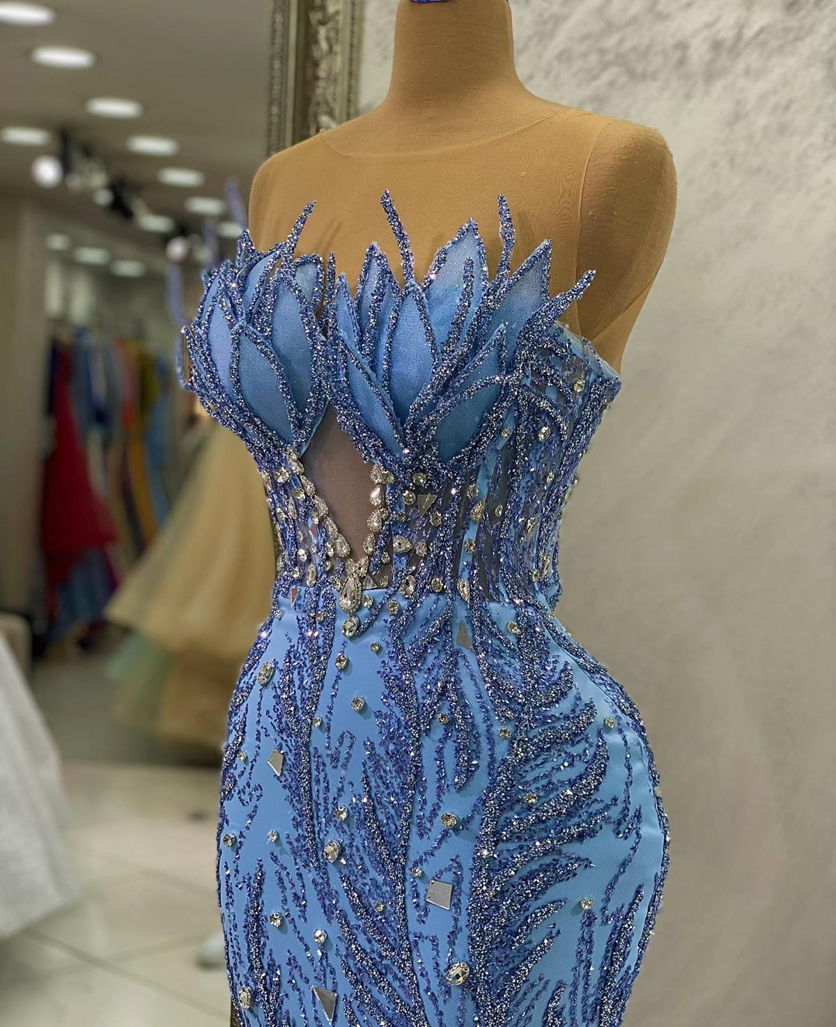 Luxury Mermaid Prom Dresses Sweetheart Flower Design Sleeveless Shining Applicants Beads on Tulle Floor Length Custom Made Plus Size Party Dress Vesti