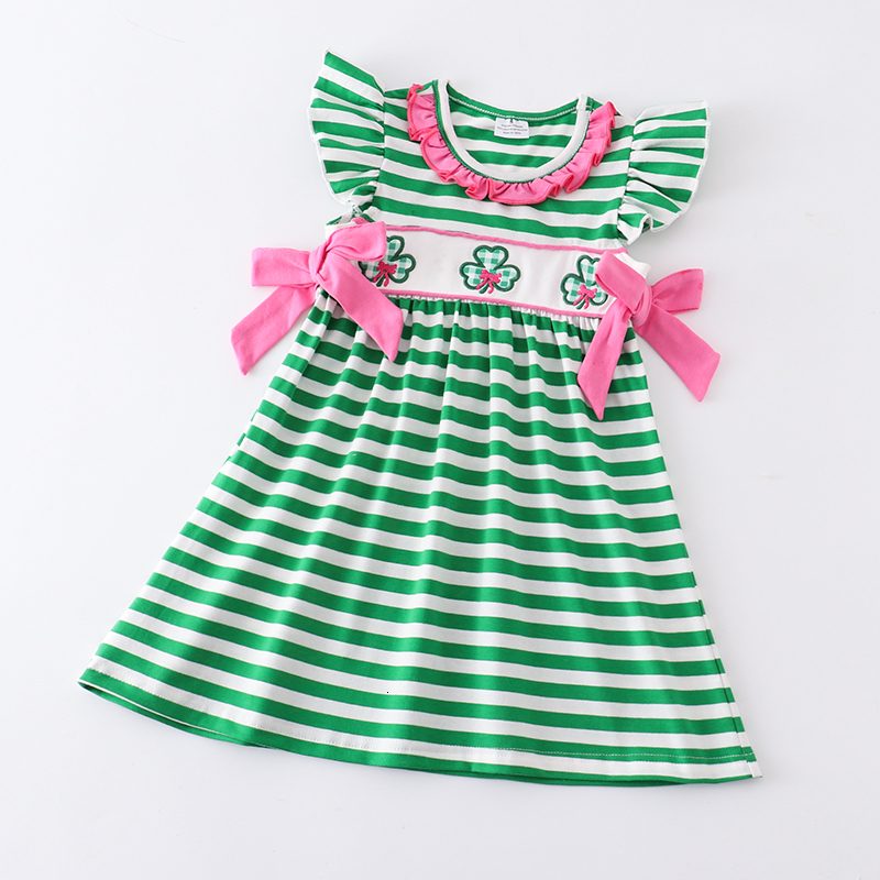 Family Matching Outfits Girlymax St Patrick s Day Sibling Stripe Clover Baby Girls Dress Boys Pants Set Ruffles Romper Smocked Kids Clothing 230504