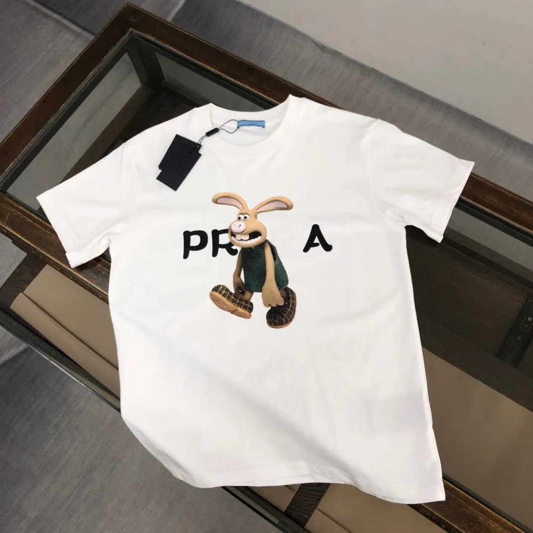 2023 alphabet printing brand casual men' T-shirt top cotton breathable fashion couple women slim crew neck short sleeve T-shirt black and white designer T-shirt
2023 alphabet printing brand casual men' T-shirt top cotton breathable fashion couple women slim crew neck short sleeve T-shirt black and white designer T-shirt