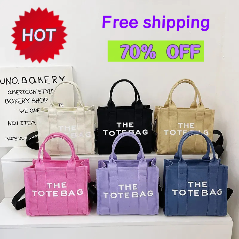 Women Fashion Tote Bags Large Capacity Practical Cosmetic Bag Canvas Square Handbag Famous Designer Bag Casual Shopping Shoulder Bag Solid Color Classic Cross Body
Women Fashion Tote Bags Large Capacity Practical Cosmetic Bag Canvas Square Handbag Famous Designer Bag Casual Shopping Shoulder Bag Solid Color Classic Cross Body