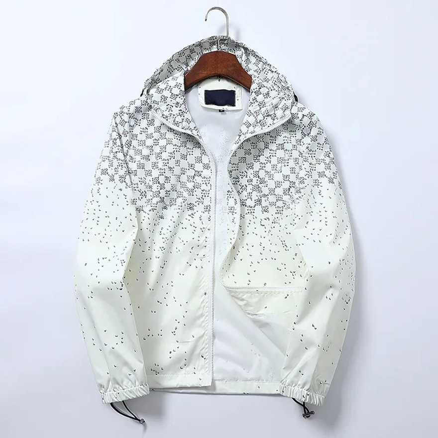 Designer mens jacket spring and autumn windrunner tee fashion hooded sports windbreaker casual zipper jackets clothing 6HOH
Designer mens jacket spring and autumn windrunner tee fashion hooded sports windbreaker casual zipper jackets clothing 6HOH