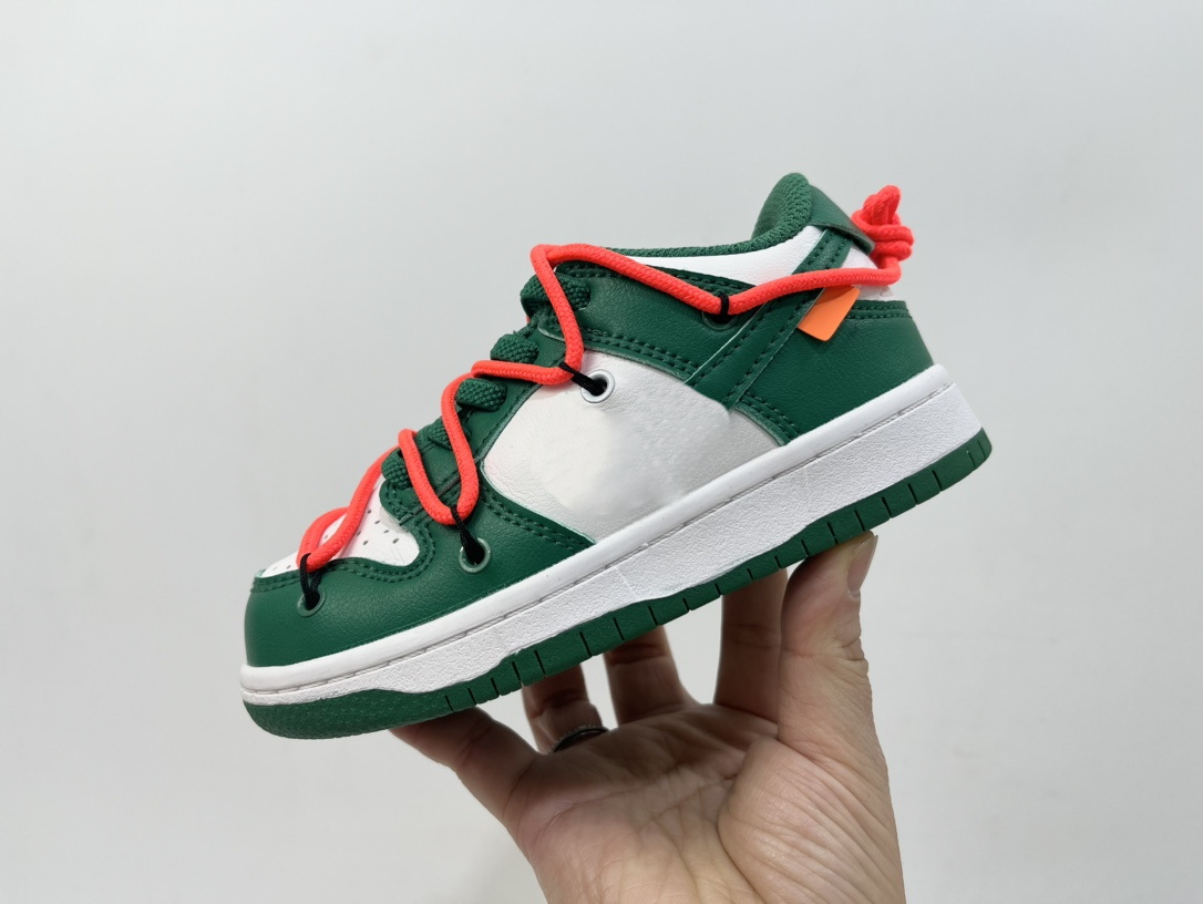 2023 BABY Designer University Red boy Shoes Low Toddler Tennis Sneakers Black Toy Civilist Boys Girls high quality Children Running Trainers, 1000
2023 BABY Designer University Red boy Shoes Low Toddler Tennis Sneakers Black Toy Civilist Boys Girls high quality Children Running Trainers, 1000