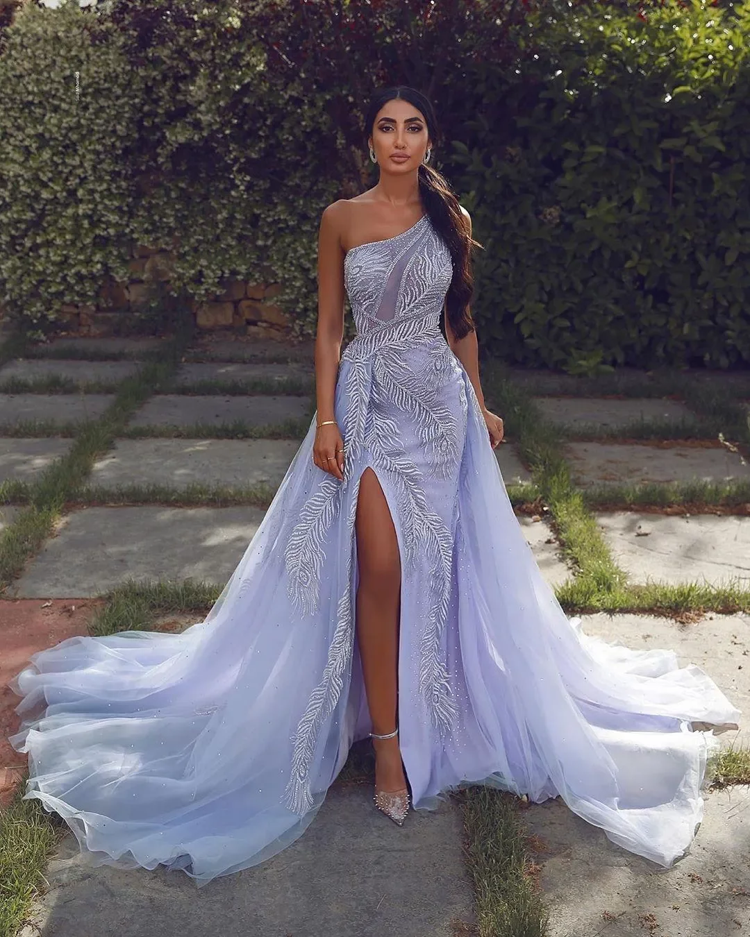 Split Mermaid Prom Dresses One Shoulder Criss Cross Straps Beads Appliques Tulle Party Gowns Sweep Train Special Ocn Dress