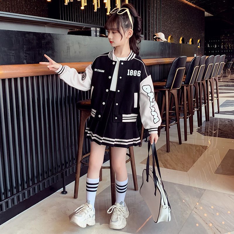 Clothing Sets Teen Girls Autumn Suit Baseball Uniform Spring Fashion Letter Print Patchwork Jacket Coat Pleated Skirt 2pcs JK Outfits 4 14 Y 230504