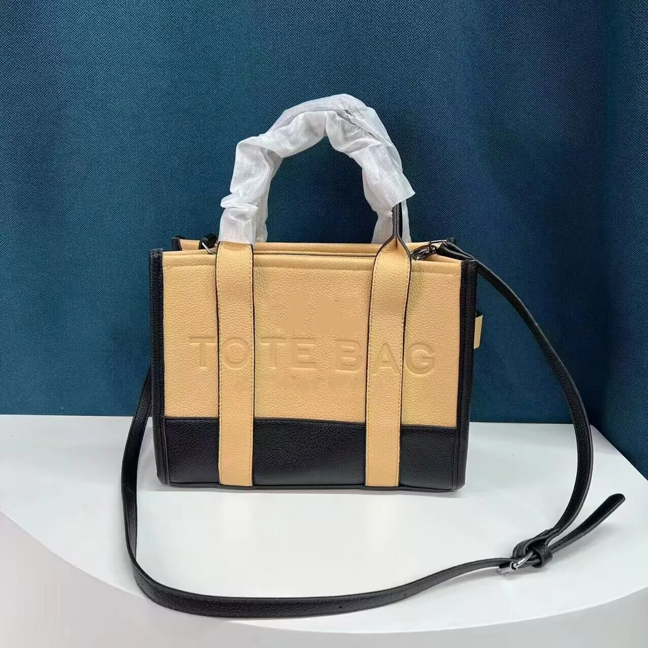 2023 Totes Bags Designer Bags Luxury Handbag Womens 23 Colors Card Holder Fashion Cross Body Simple Pu Shoulder Portable Tote Wallet Designerhandbag58, 11
2023 Totes Bags Designer Bags Luxury Handbag Womens 23 Colors Card Holder Fashion Cross Body Simple Pu Shoulder Portable Tote Wallet Designerhandbag58, 11