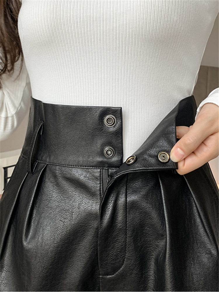 Women's Shorts REALEFT Autumn Winter Women's Faux PU Leather Shorts with Belted High Waist Ladies Elegant Short Trousers Pocket Female 23050