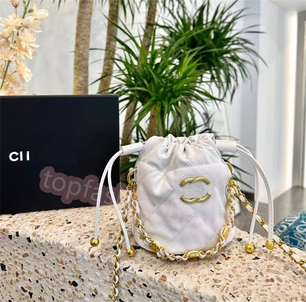 Luxury Handbags designer bags women tote bag Shoulder Chain Bagss Clutch Flap Totes Bags Wallet Check Velour Thread Purse Letters Solid Hasp Waist Square Stripes, No box
Luxury Handbags designer bags women tote bag Shoulder Chain Bagss Clutch Flap Totes Bags Wallet Check Velour Thread Purse Letters Solid Hasp Waist Square Stripes, No box