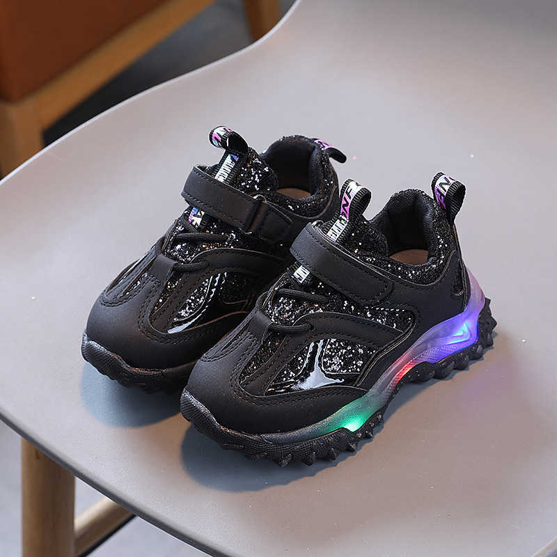 Athletic Outdoor Kids Sneakers Children Baby Girls Letters New LED Luminous Blings Sport Run Sneakers Shoes Sapato Infantil Light Up Shoes F11283 AA23