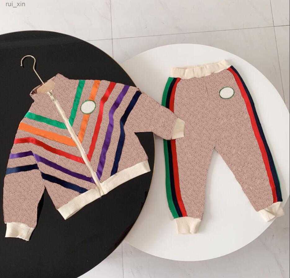 Designers fashion Kids Clothing Sets Letter Print Boys Girls jacket coat trousers Tracksuits Long Sleeve Outdoor Children hoodie Suit Baby Boy Shirts Sportswear m1, G#1
Designers fashion Kids Clothing Sets Letter Print Boys Girls jacket coat trousers Tracksuits Long Sleeve Outdoor Children hoodie Suit Baby Boy Shirts Sportswear m1, G#1