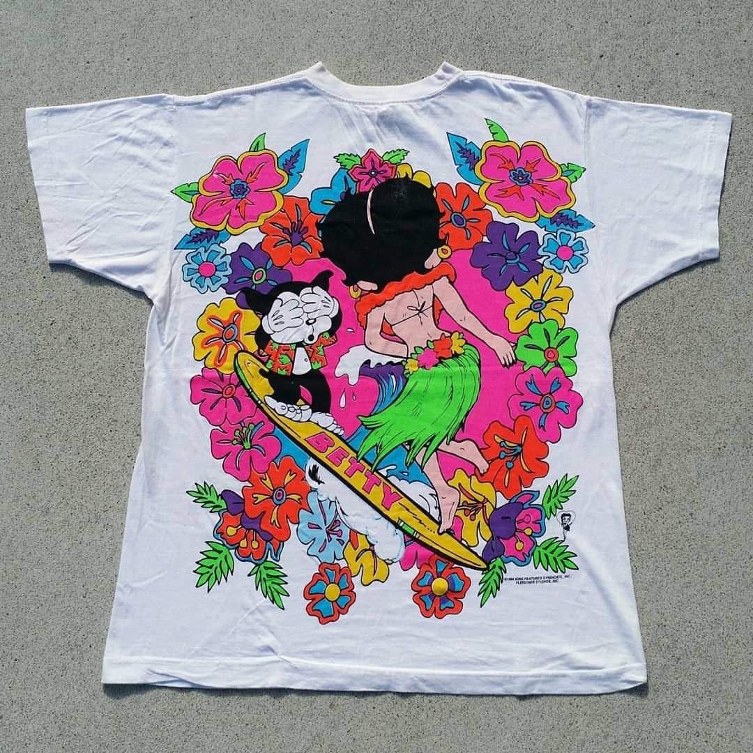 Call me Street Skateboarding Treasure Spicy Girl T-shirt for Men and Women Couple Print Super Hot Short Sleeve Fashion