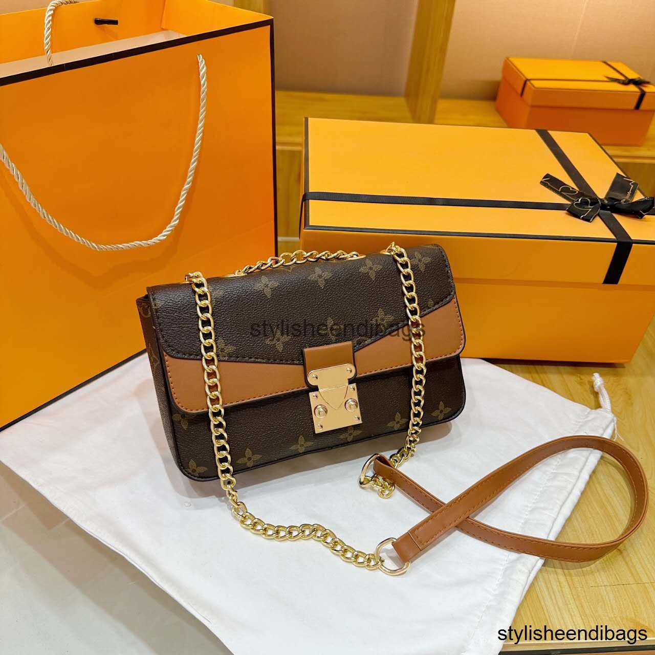 L Bag Handbags MARCEAU Chain Bag Womens Marceau Handbag Envelope Purse Luxury Designers Flap Bag Monograms Leather Canvas Shoulder Gold Chain Strap Bags, Old flower/red
L Bag Handbags MARCEAU Chain Bag Womens Marceau Handbag Envelope Purse Luxury Designers Flap Bag Monograms Leather Canvas Shoulder Gold Chain Strap Bags, Old flower/red
