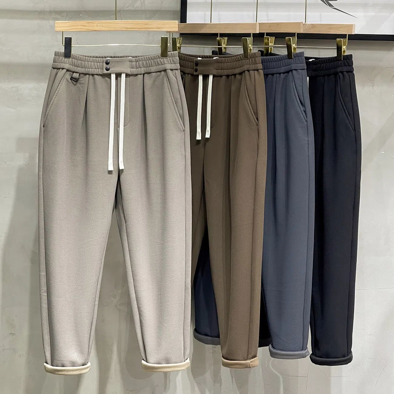 Men's Pants Spring Autumn Men Pants Fashion Retro Lace Up Elastic Waist Casual Pants Men Jogger Loose Sports Harlan Trousers 230504