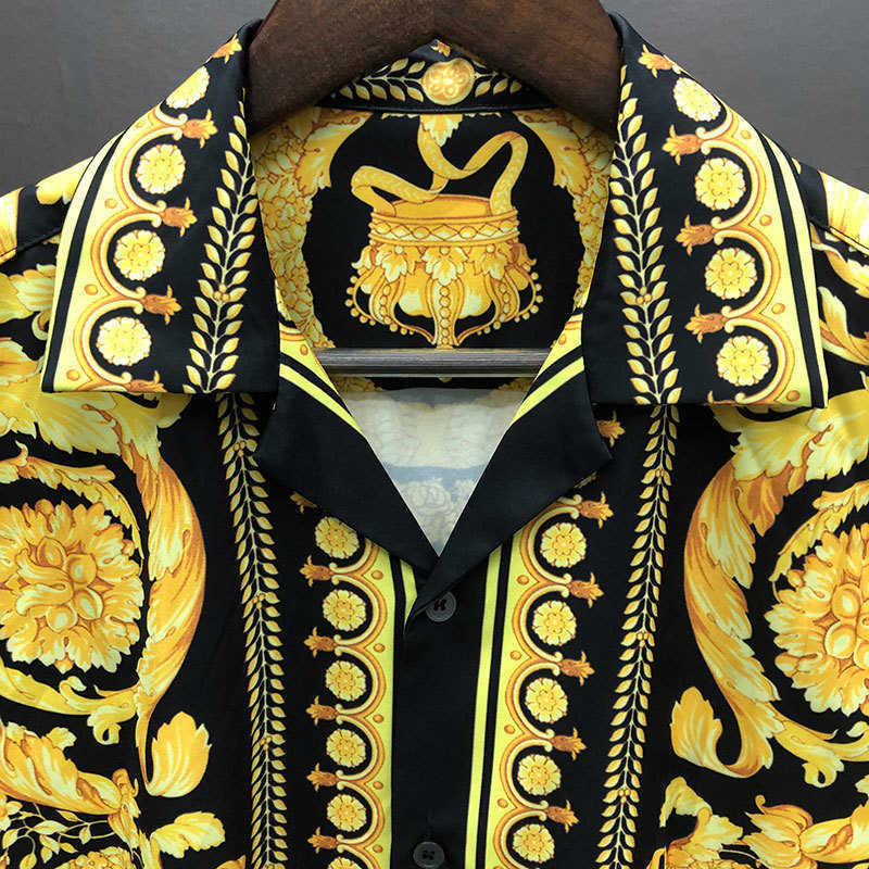 Men's Casual Shirts High Quality Baroque Black Gold Print Shirt Hip Hop Print Beach ShirtShort Men Summer Casual Short Sleeve Set Button Down Shi